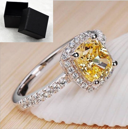 Elegant White Gold Bridal Engagement Ring for Women