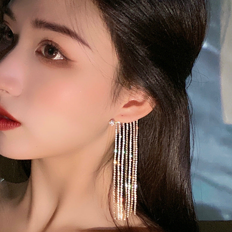 Elegant Long Tassel Earrings – Minimalist Women’s Jewelry